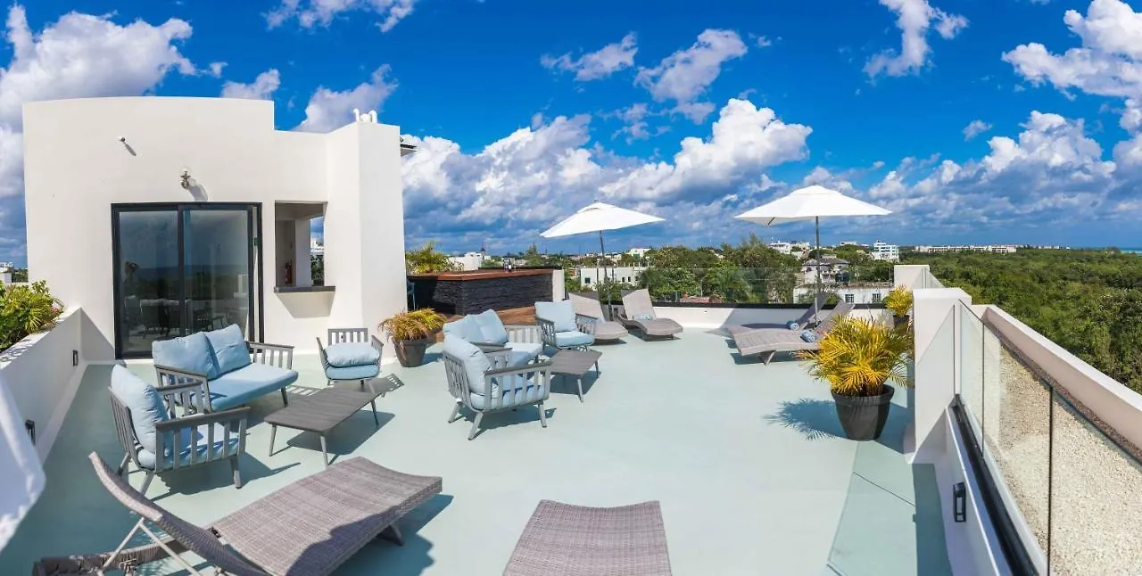 Honey B Suites Playa del Carmen Mexico
