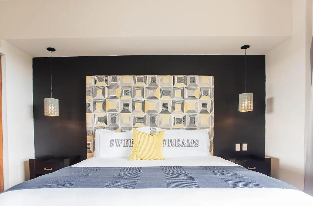 Aparthotel Honey B Suites Playa del Carmen